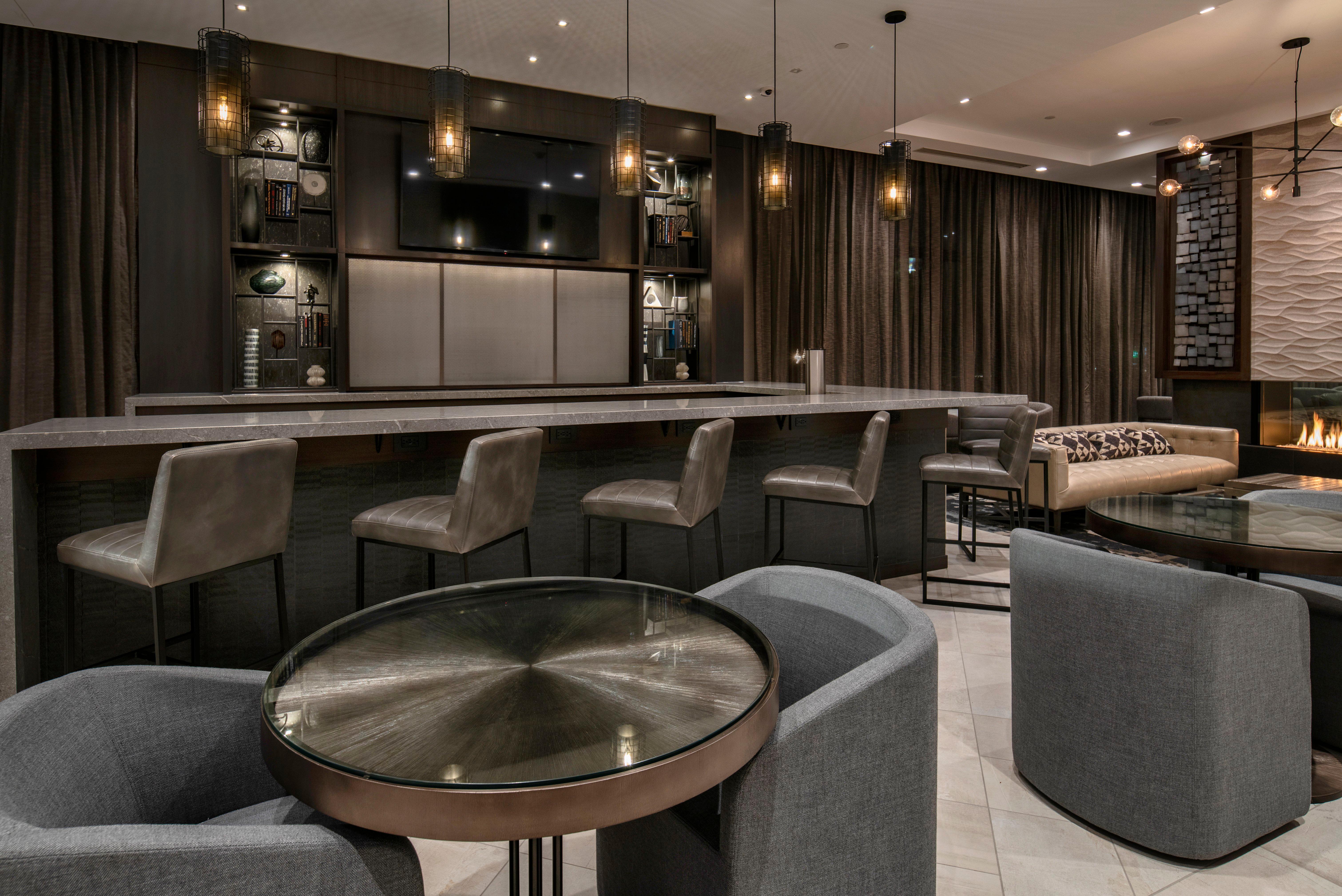 Staybridge - Boston Logan Airport - By Ihg Hotel